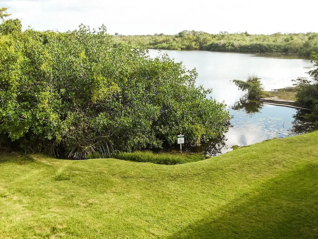 Hotel Laguna Encantada Subteniente Lopez