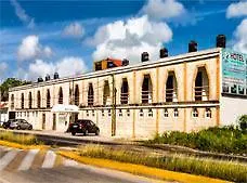 Hotel Laguna Encantada Subteniente Lopez